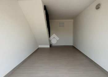 Three-room apartment Via Nino Bixio, hamlet Ponzano Magra, Santo Stefano di Magra - photo 16