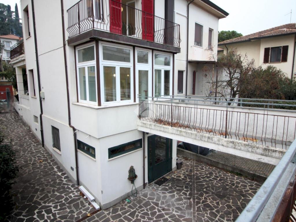 Semi-detached house Via Giovanni Pacchioni, Cesena - photo 2