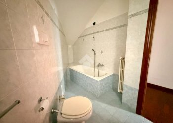 Two-room apartment Via Cristoforo Colombo, Abbiategrasso - photo 18