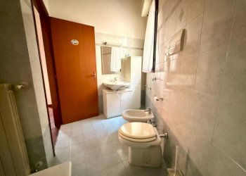 Two-room apartment Via Cristoforo Colombo, Abbiategrasso - photo 19