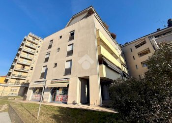 Two-room apartment Via Cristoforo Colombo, Abbiategrasso - photo 22