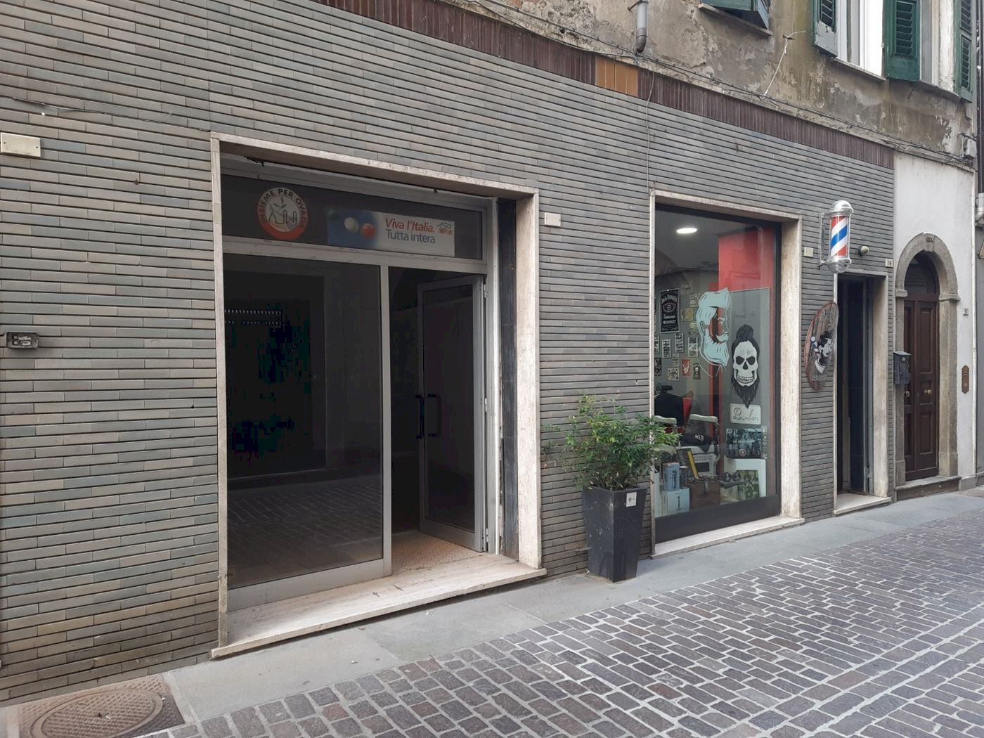 Locale Commerciale Via Roma, Ovada - foto 1