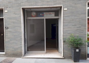 Locale Commerciale Via Roma, Ovada - foto 2