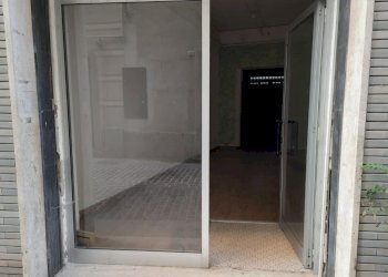 Locale Commerciale Via Roma, Ovada - foto 3