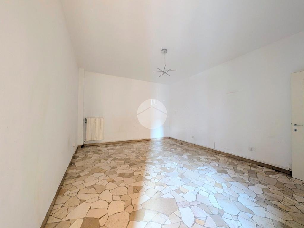 Two-room apartment Via Pellegrino Rossi, Milano (neighborhood Dergano) - photo 2