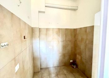 Quadrilocale Via Fieschi, Genova (zona Carignano) - foto 19