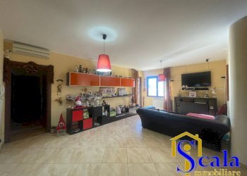 Foto 4 - Quadrilocale VIA ARBUSTELLA, Vitulazio - foto 4