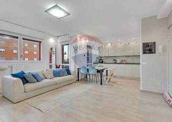 Sala da pranzo - Trilocale Via Dei Missaglia
 
37, Milano - foto 1