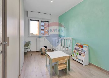 Camera / camera da letto - Trilocale Via Dei Missaglia
 
37, Milano - foto 9