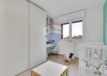 Camera / camera da letto - Trilocale Via Dei Missaglia
 
37, Milano - foto 10