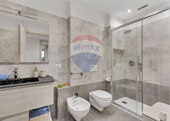 Bagno - Trilocale Via Dei Missaglia
 
37, Milano - foto 17