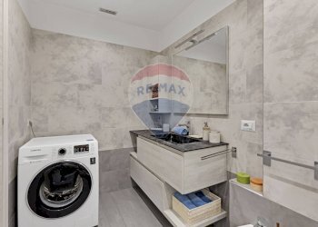 Bagno - Trilocale Via Dei Missaglia
 
37, Milano - foto 18
