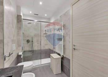 Bagno - Trilocale Via Dei Missaglia
 
37, Milano - foto 19