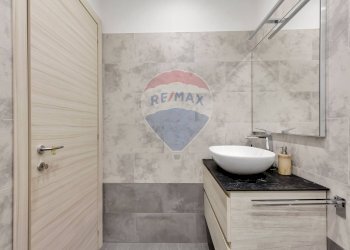 Bagno - Trilocale Via Dei Missaglia
 
37, Milano - foto 24