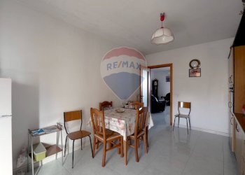 Sala da pranzo - Trilocale Via Leonardo Da Vinci
 
27, Triggiano - foto 8