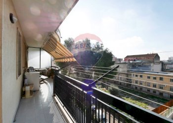 Balcone - Trilocale Via Leonardo Da Vinci
 
27, Triggiano - foto 15