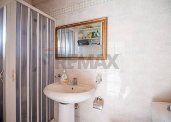 Bagno - Casa indipendente via Ronco Schiciano
 
3-5, Caltagirone - foto 16