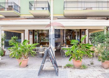Terrazza - Cafeteria - Cold Bar Via Matteo Renato Imbriani
 
181, Catania - photo 3