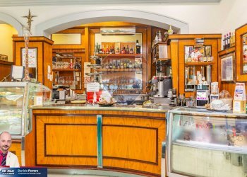 Cucina - Cafeteria - Cold Bar Via Matteo Renato Imbriani
 
181, Catania - photo 13