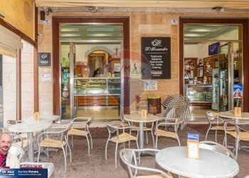 Sala da pranzo - Cafeteria - Cold Bar Via Matteo Renato Imbriani
 
181, Catania - photo 50