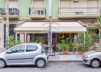 Edificio all\'aperto - Cafeteria - Cold Bar Via Matteo Renato Imbriani
 
181, Catania - photo 52
