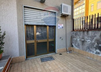 Terrazza - Commercial Premises Via Giovanni Pascoli
6, Sant'Agata Li Battiati - photo 5