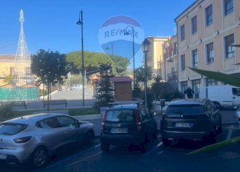 Edificio all\'aperto - Bar Tavola Calda - Fredda Nicolosi - foto 6