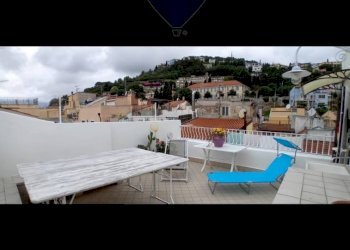 Vista dell\'acqua - Attic via Ugo Foscolo
 
66/5, Pietra Ligure - photo 6