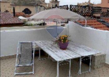 Terrazza - Attic via Ugo Foscolo
 
66/5, Pietra Ligure - photo 7