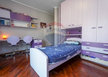 Camera / camera da letto - Villa Trimagna
 
22A, Almenno San Salvatore - foto 8