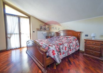 Camera / camera da letto - Villa Trimagna
 
22A, Almenno San Salvatore - foto 13