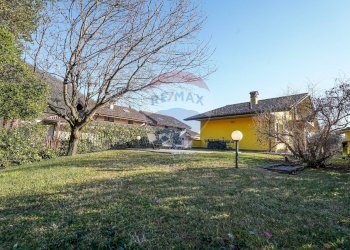 Giardino - Villa Trimagna
 
22A, Almenno San Salvatore - foto 23