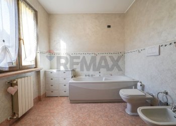 Bagno - Villa Trimagna
 
22A, Almenno San Salvatore - photo 7