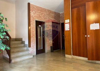 Ricezione / Lobby - Quadrilocale via piacenza, Chiavari - foto 2