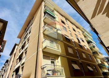 Edificio all\'aperto - Appartamento via trieste, Chiavari - foto 1