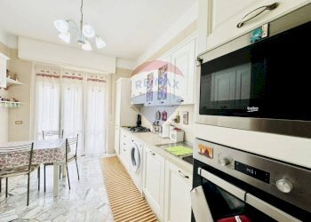 Cucina - Appartamento via trieste, Chiavari - foto 7