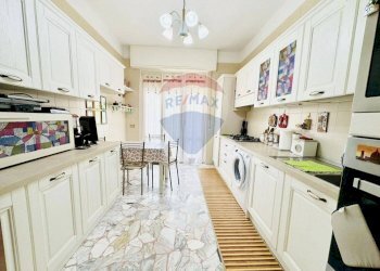 Cucina - Appartamento via trieste, Chiavari - foto 8