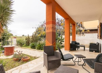 Terrazza - Villa Via dei ciclamini
 
2, Ispica - photo 4