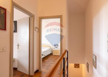 Hall / corridoio - Villa Via dei ciclamini
 
2, Ispica - photo 12