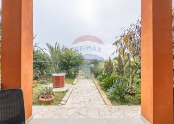 Giardino - Villa Via dei ciclamini
 
2, Ispica - photo 28