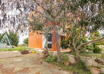 Giardino - Villa Via dei ciclamini
 
2, Ispica - photo 34