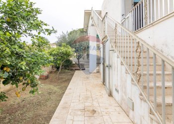 Scale - Villa via francesca da rimini
 
55, Scicli - photo 11