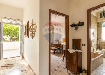 Hall / corridoio - Villa via francesca da rimini
 
55, Scicli - photo 16