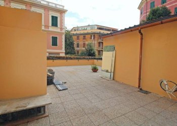 Shop Genova (neighborhood Castelletto) - photo 10