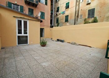 Shop Genova (neighborhood Castelletto) - photo 11