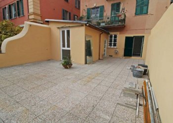 Shop Genova (neighborhood Castelletto) - photo 12