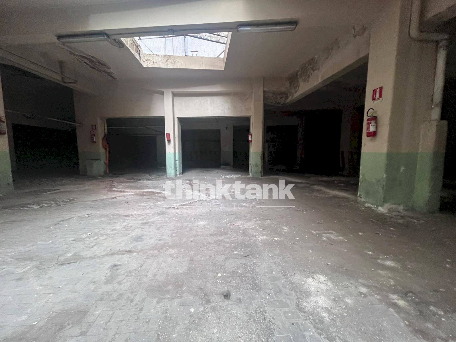 Foto 3 - Box Via Fava
 
6, Catania - foto 3