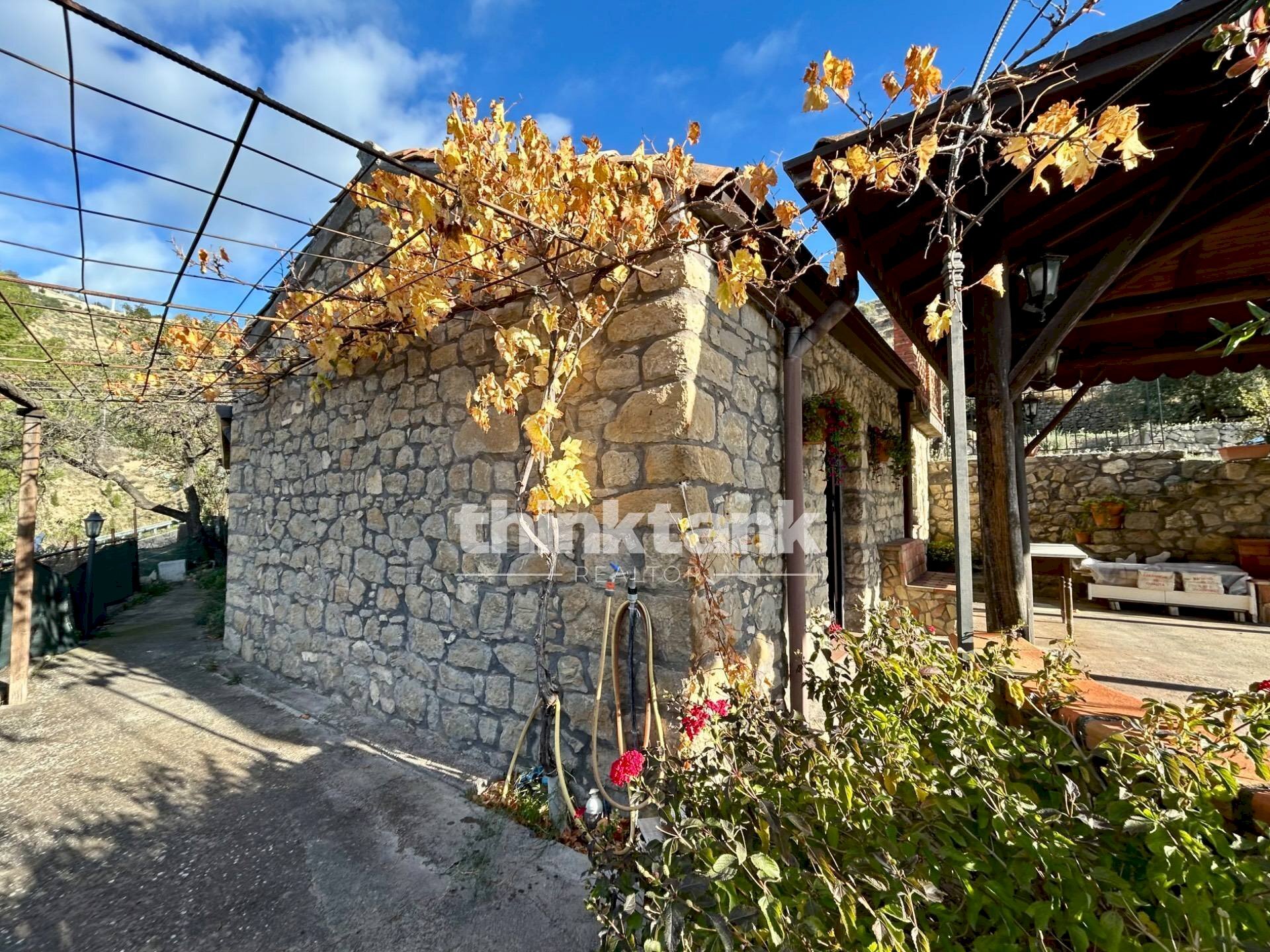 Foto 2 - Villa sp 41, Centuripe - foto 2