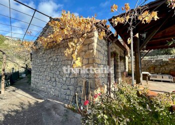 Foto 2 - Villa sp 41, Centuripe - foto 2