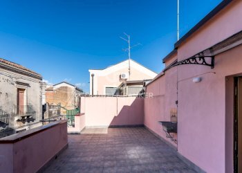 Foto 1 - Casa indipendente via Vittorio Emanuele III
 
160, Acireale - foto 1